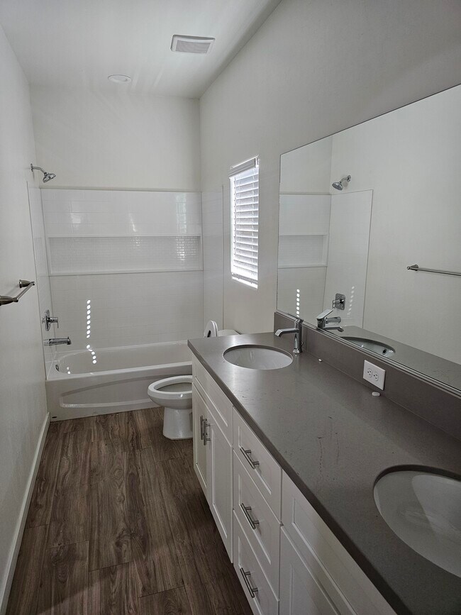 Foto del edificio - 8607 Grandy St