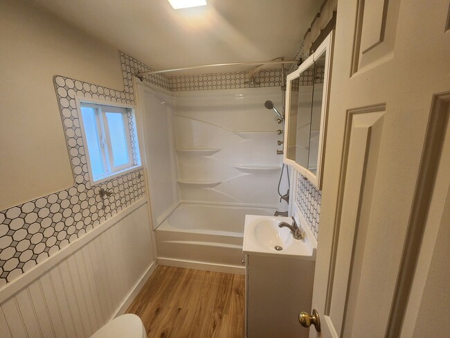 Building Photo - Beautiful Home in Lakewood! Apply Now!