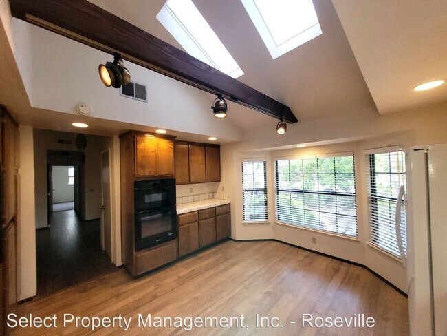 Building Photo - 3 br, 2 bath House - 1336 Stonebridge Way