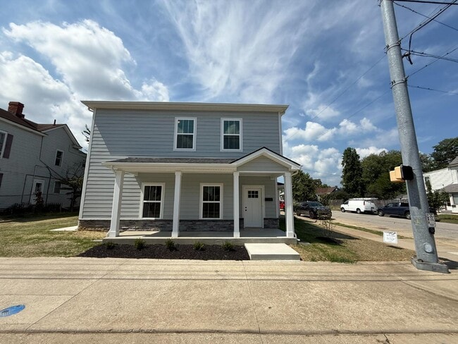 Photo - 717 Vincennes St House