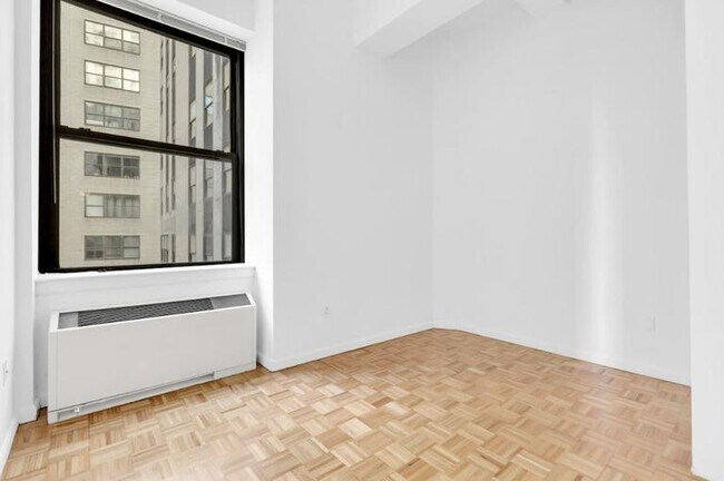 Foto del edificio - New availability - This will not last!! Vi...