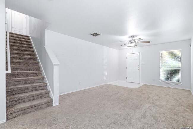 Building Photo - 9427 Velvet Spring