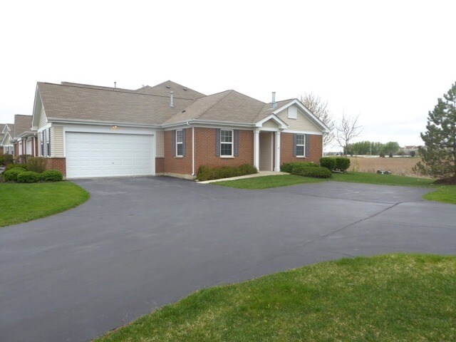 Foto principal - 1045 Carrick Ln