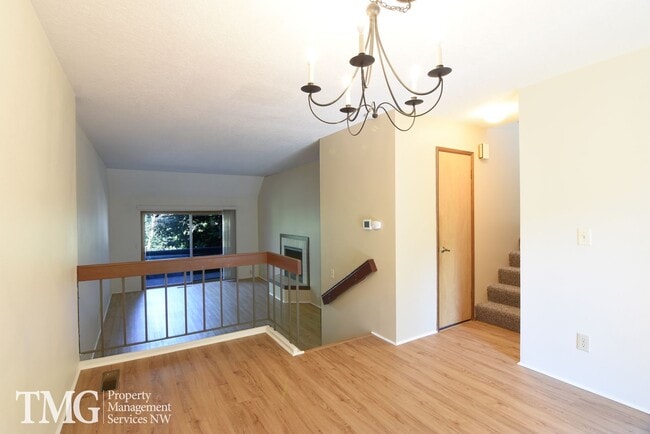 Building Photo - 4075 Jefferson Pkwy