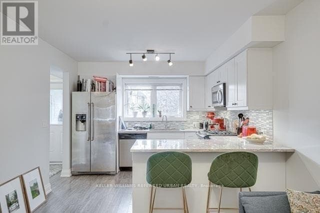 Photo du bâtiment - 36 Winona Dr