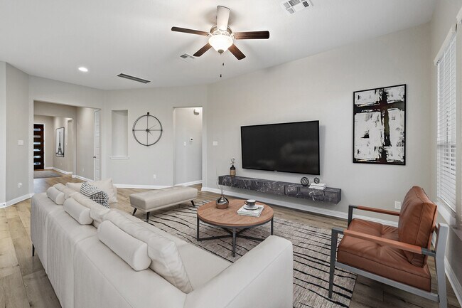 Foto del edificio - 4428 Mandalin St