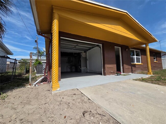Building Photo - 4645 Irene Loop
