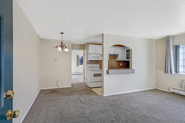 Foto del edificio - 5995 E Iliff Ave