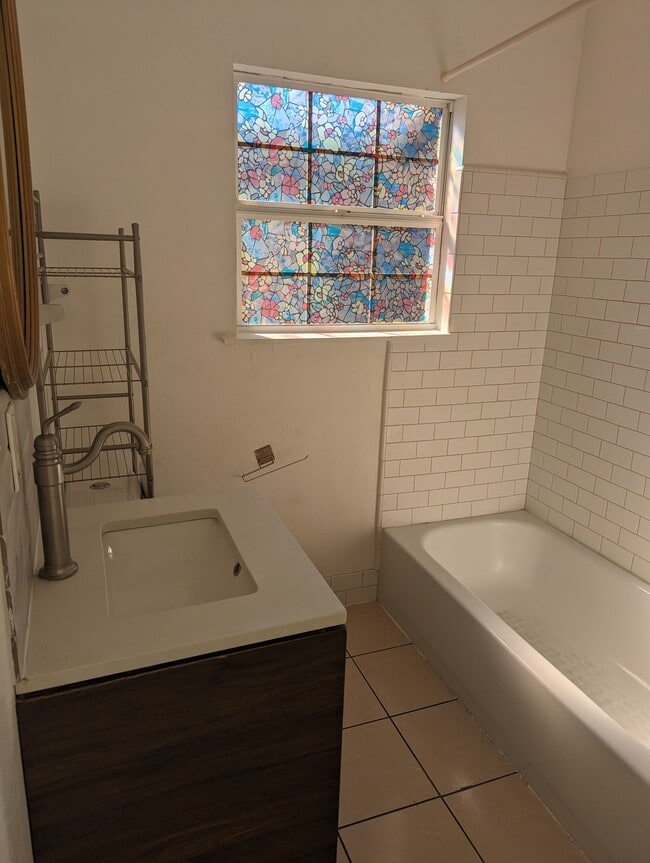 Building Photo - 1812 Washington Ave