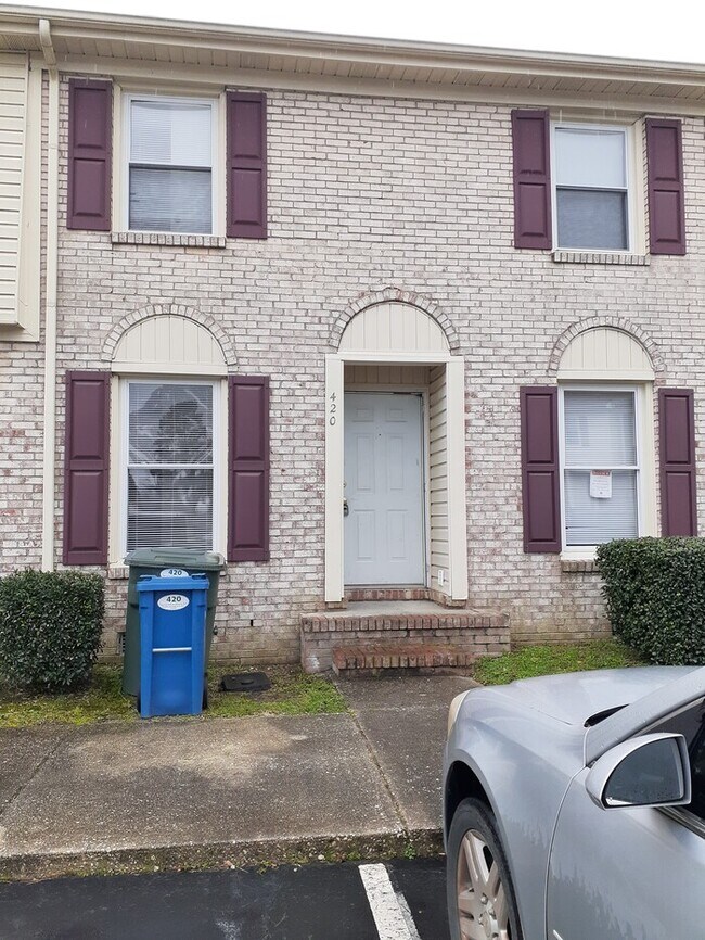 420 Cumbrian Court Fayetteville Nc Townhouse For Rent In Fayetteville Nc Apartments Com