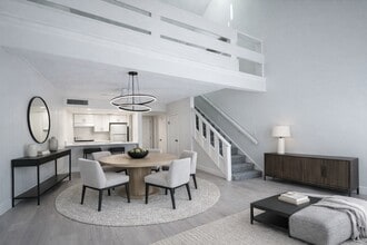 Building Photo - 1100 Turner St