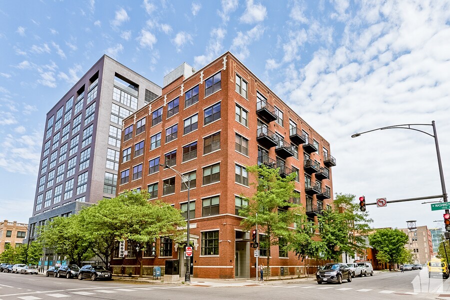 106 N Aberdeen St, Unit 4F, Chicago, IL 60607 Condo for Rent in