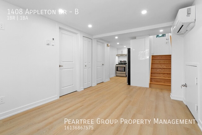 Building Photo - One Month free rent!!!!-1 Bed/1 Den- Newly renovated basement apartment