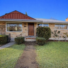 Building Photo - 2903 W Princeton Ave