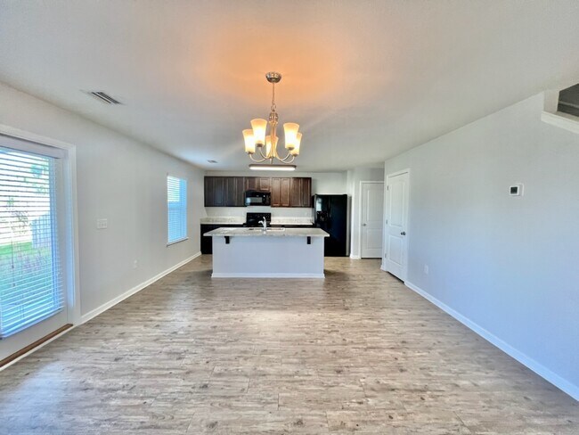 Foto del edificio - 4703 Windsor Park Ln