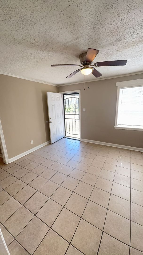 Foto del edificio - Newly Renovated Home In North Memphis