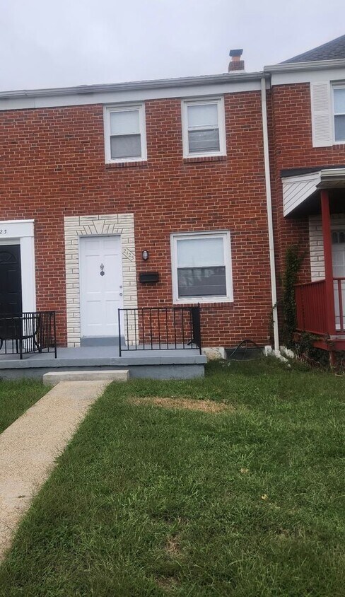 Spacious Home Available for Rent! Newly Re... - Spacious Home Available for Rent! Newly Re...