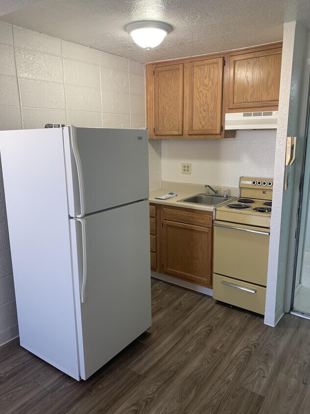 Foto principal - 200 Maple St NE