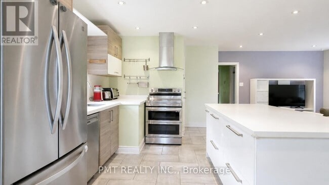Building Photo - 59 Mitcham Dr