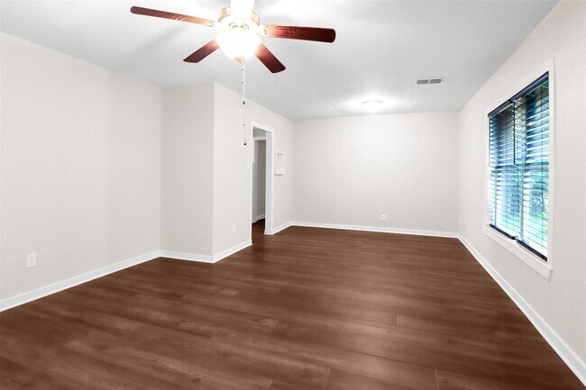 Foto del edificio - 1606 W Humble St