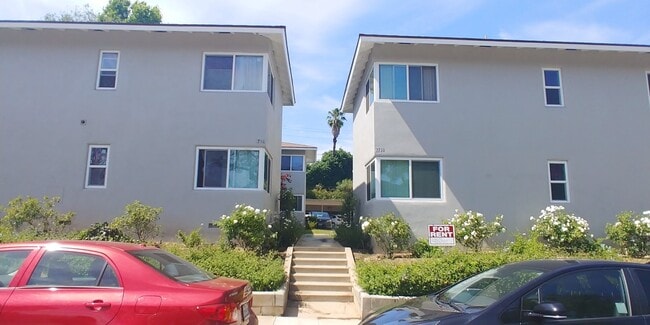 Building Photo - 1714 Grevelia St