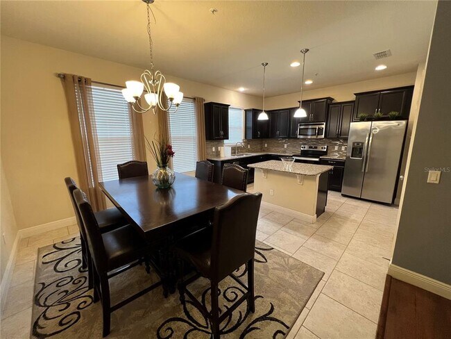 Foto del edificio - 10742 Sunset Ridge Ln