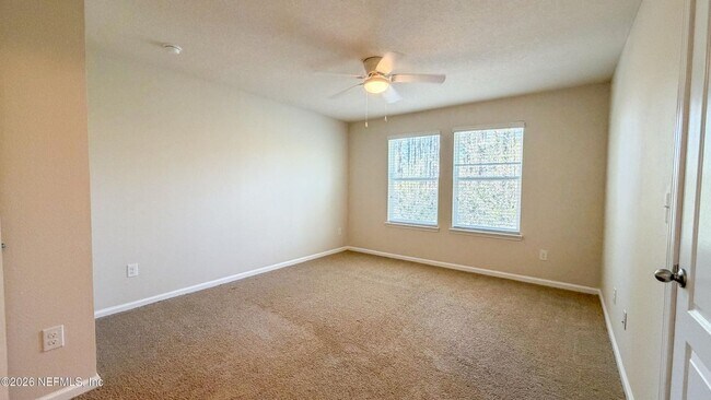 Foto del edificio - 47 Castro Ct