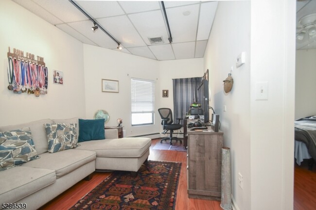 Foto del edificio - 431 Springfield Ave