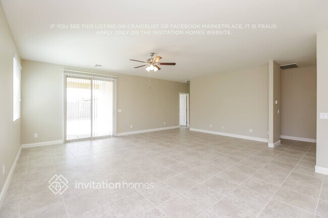 Building Photo - 1063 W Brangus Way