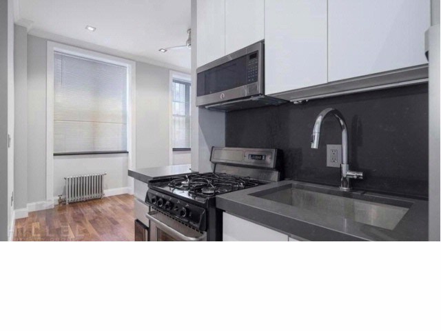 Primary Photo - 39 E 58th St