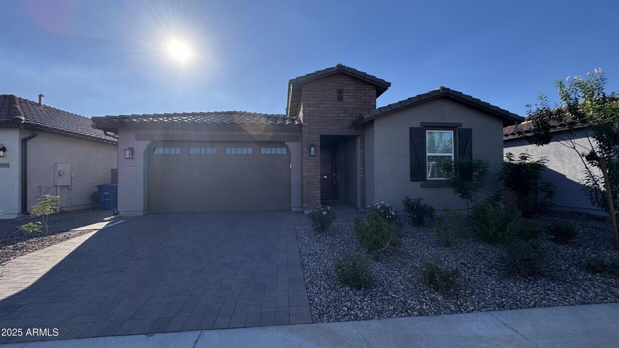 Foto principal - 20896 S 231st Pl.