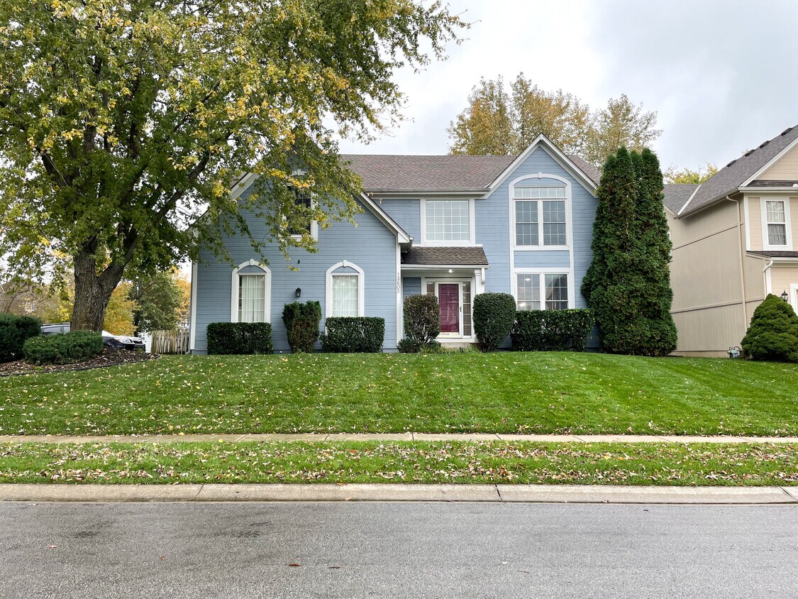 Primary Photo - 13605 W 129th St