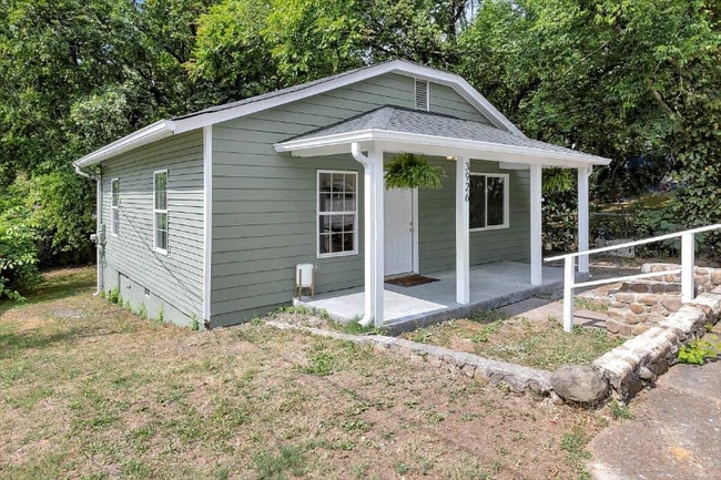 Photo - 3926 Arkwright St House