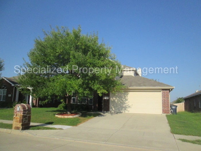 Foto principal - 9049 Weller Ln