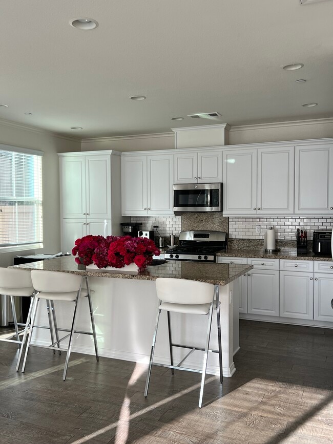 Building Photo - 1375 Dolomite Way