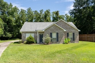 Building Photo - 38494 Ruby Dr