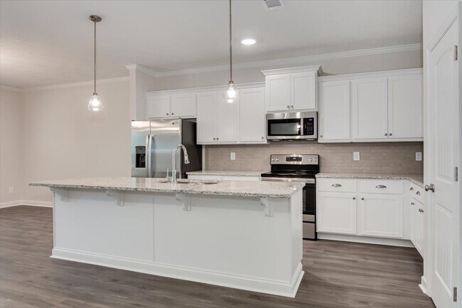 Building Photo - 3019 Stanhope Dr