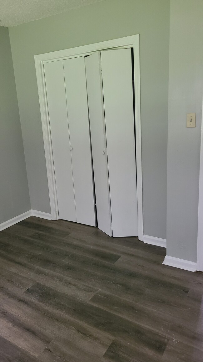 Foto del edificio - 3285 Charleston Hwy