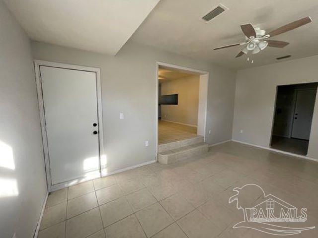 Foto del edificio - 2106 N Spring St