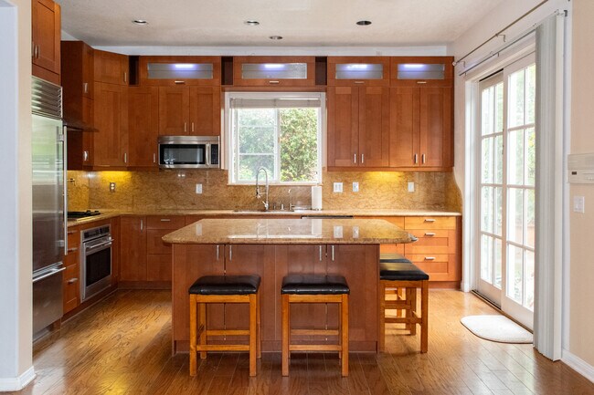 Foto del edificio - 1148 Corte Riviera