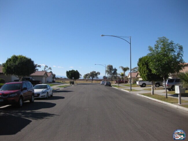 Foto del edificio - 2442 Vine St