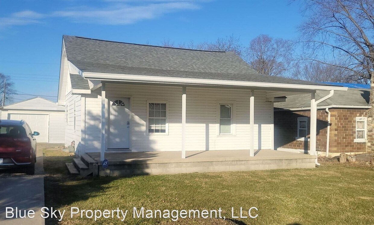 Primary Photo - 3 br, 1 bath House - 1800 E. Purdue Rd.