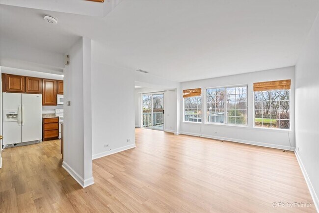 Foto del edificio - 1361 Spaulding Rd