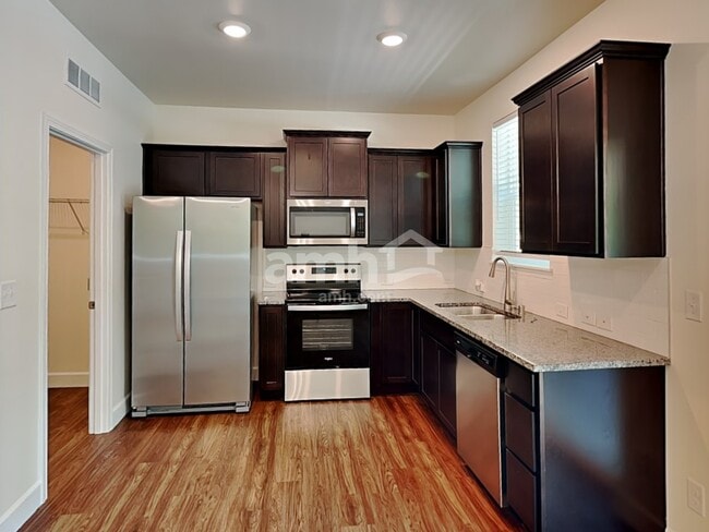 Building Photo - 2111 104th Dr SE
