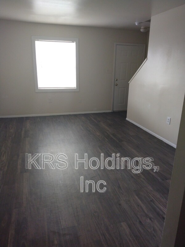 Foto del edificio - 707 E 18th St