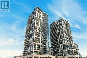 Building Photo - 8960-8960 Jane St