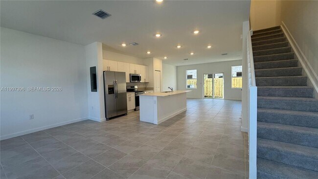 Foto del edificio - 1087 NW 2nd Ter