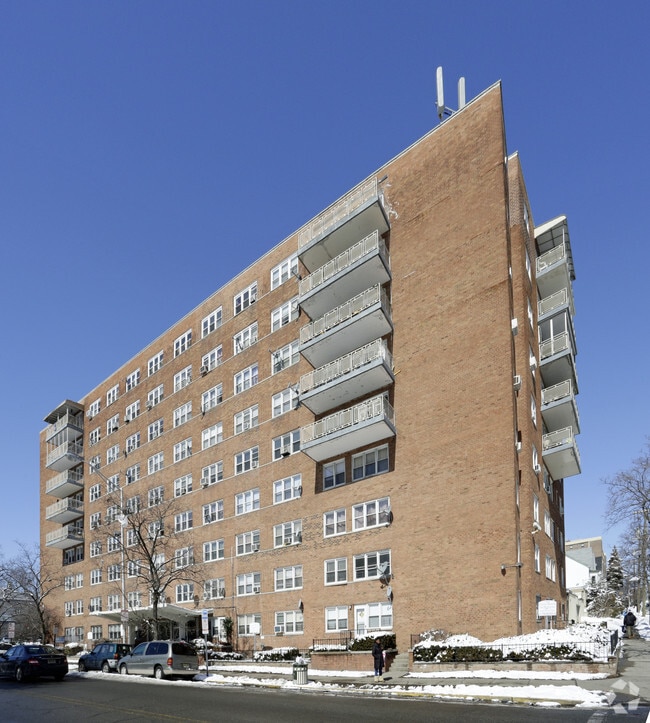 Broadway Towers Apartments Paterson, NJ