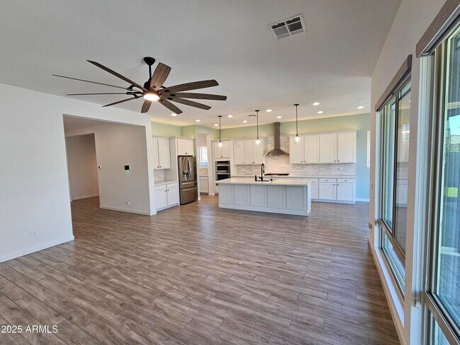 Foto del edificio - 11234 E Unity Ave