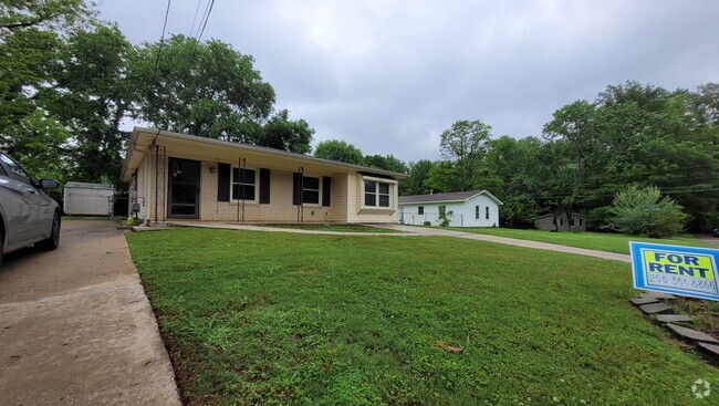 Building Photo - 4524 Baywood Dr SW